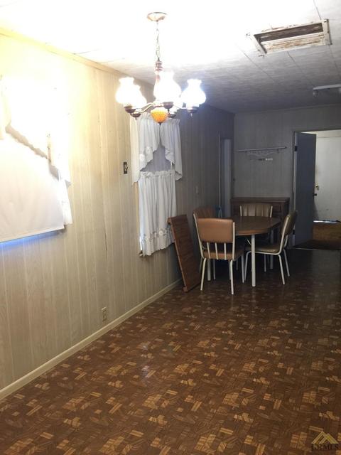 607 Pierce St, Taft, CA 93268 photo 6