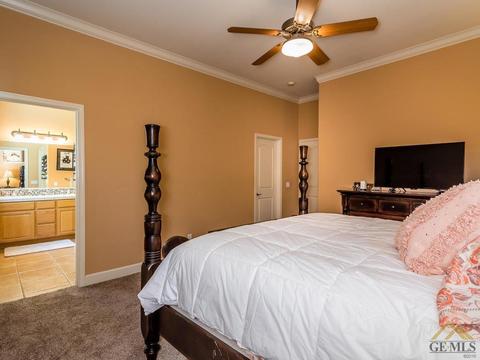 88 Navajo Ave, Paso Robles, CA 93446 photo 15