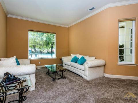 88 Navajo Ave, Paso Robles, CA 93446 photo 5