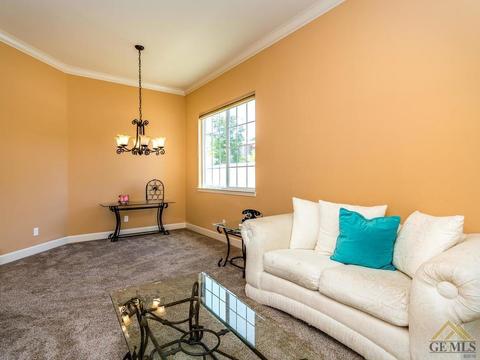 88 Navajo Ave, Paso Robles, CA 93446 photo 6