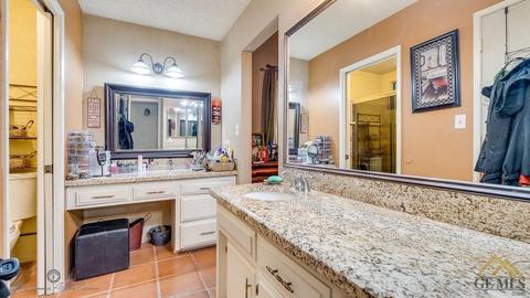 9013 Eucalyptus Dr, Bakersfield, CA 93306 photo 9