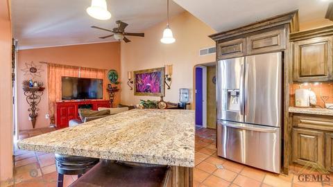 9013 Eucalyptus Dr, Bakersfield, CA 93306 photo 5