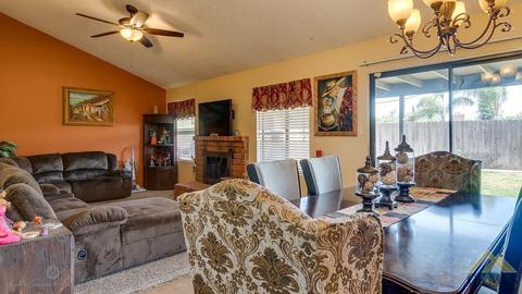 9013 Eucalyptus Dr, Bakersfield, CA 93306 photo 3
