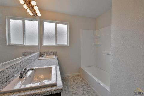 1026 Cedar Ave, Wasco, CA 93280 photo 16