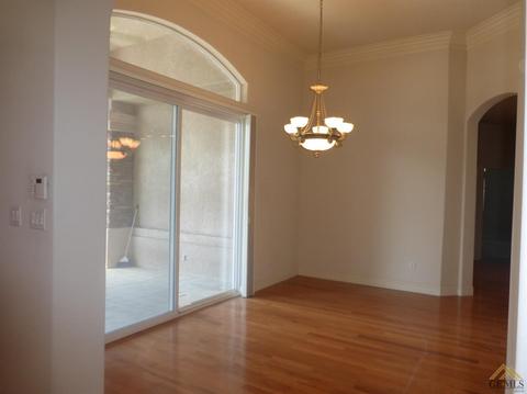 9100 Centennial Ct, Bakersfield, CA 93312 photo 6