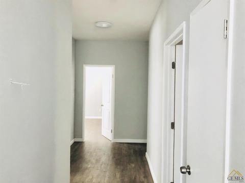1301 La Rosa Ave, Arvin, CA 93203 photo 6