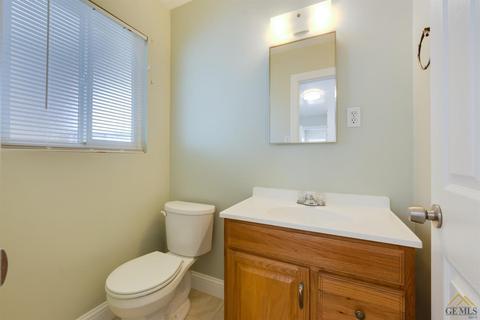 1002 2nd St, Taft, CA 93268 photo 25