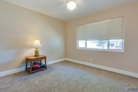 1002 2nd St, Taft, CA 93268 photo 17