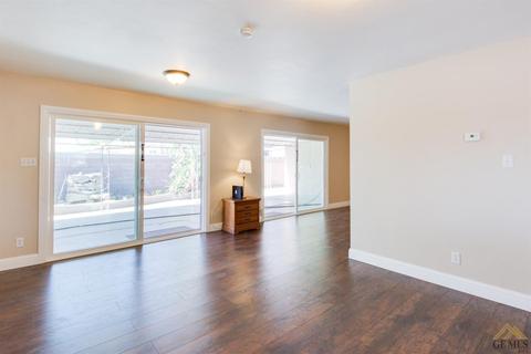 1002 2nd St, Taft, CA 93268 photo 8