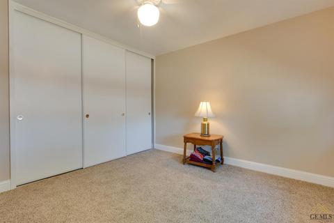 1002 2nd St, Taft, CA 93268 photo 18