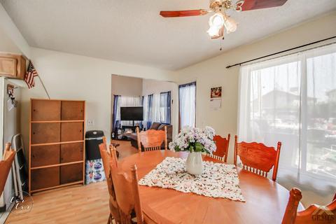 1020 Eubanks Ave, Bakersfield, CA 93307 photo 10