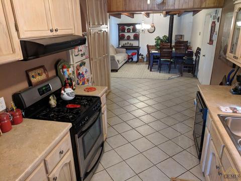 3926 Apache Ave, Bakersfield, CA 93309 photo 8
