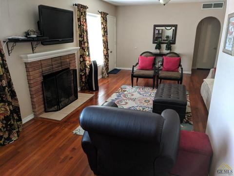 3926 Apache Ave, Bakersfield, CA 93309 photo 5