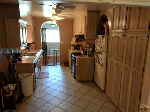 3926 Apache Ave, Bakersfield, CA 93309 photo 6