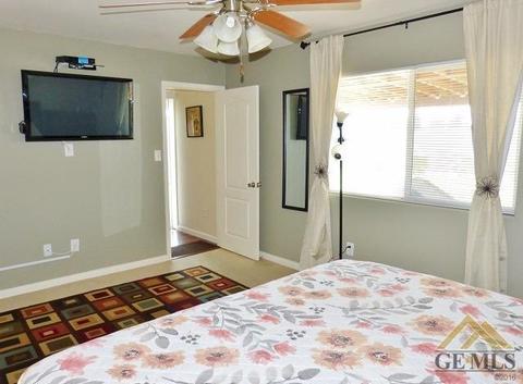 2600 Rain Dr, Bakersfield, CA 93313 photo 12