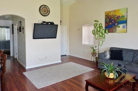 2600 Rain Dr, Bakersfield, CA 93313 photo 6