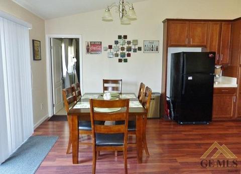2600 Rain Dr, Bakersfield, CA 93313 photo 8