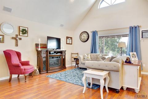 20761 Schout Rd, Tehachapi, CA 93561 photo 9