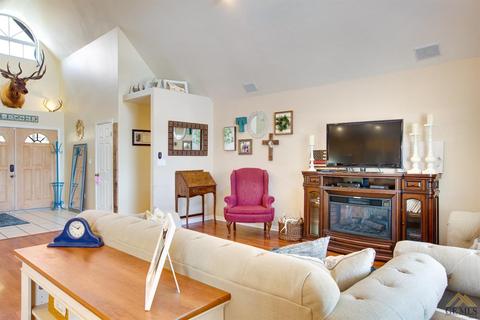 20761 Schout Rd, Tehachapi, CA 93561 photo 12