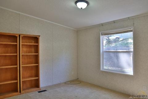 22151 Geneva Dr, Tehachapi, CA 93561 photo 14