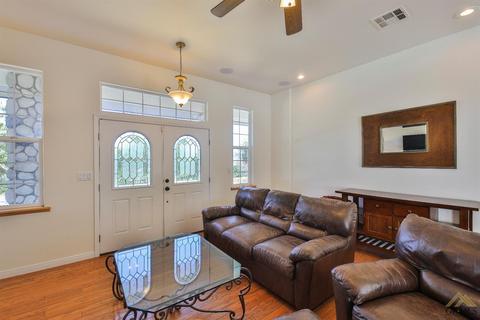 28362 Kirkham Ct, Keene, CA 93531 photo 5
