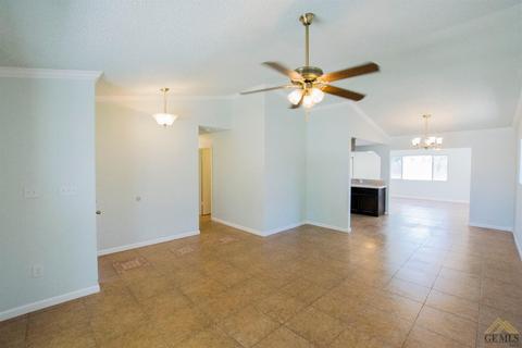 2206 19th Ave, Delano, CA 93215 photo 9