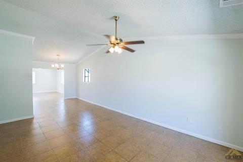 2206 19th Ave, Delano, CA 93215 photo 10