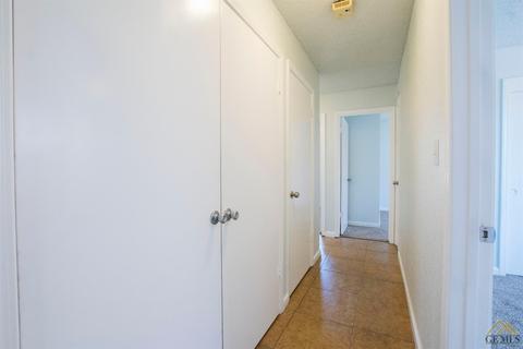 2206 19th Ave, Delano, CA 93215 photo 30