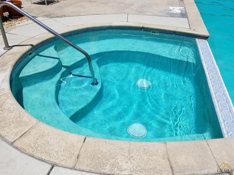 721 46th St, Bakersfield, CA 93301 photo 18