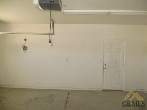 100 Tyler St, Taft, CA 93268 photo 27