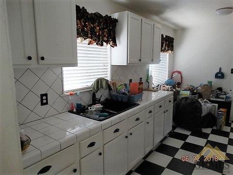 209 Wetherley Dr, Bakersfield, CA 93309 photo 7