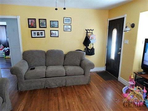 209 Wetherley Dr, Bakersfield, CA 93309 photo 3