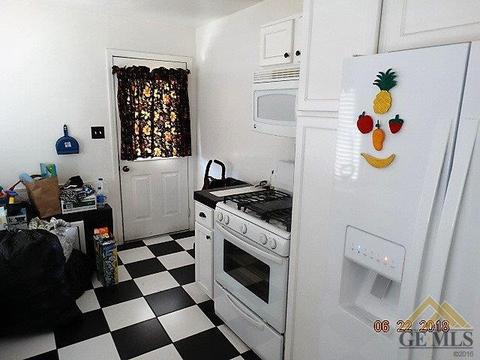 209 Wetherley Dr, Bakersfield, CA 93309 photo 8