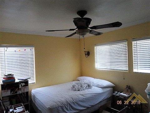 209 Wetherley Dr, Bakersfield, CA 93309 photo 10