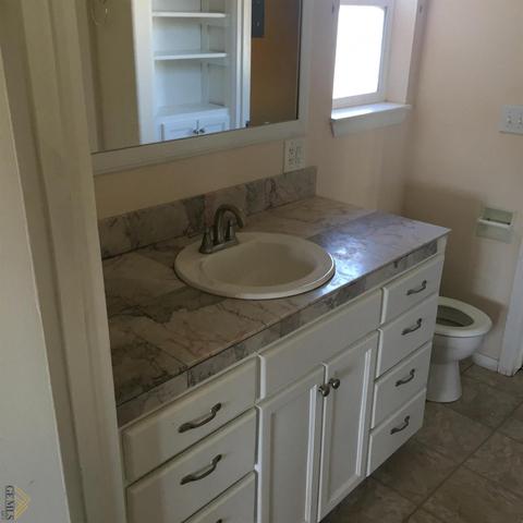 100 Buchanan St, Taft, CA 93268 photo 18