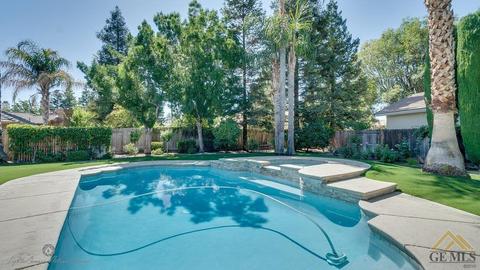 10902 Jadestone Dr, Bakersfield, CA 93311 photo 3