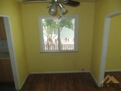 617 Pierce St, Taft, CA 93268 photo 9