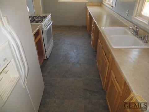 617 Pierce St, Taft, CA 93268 photo 18