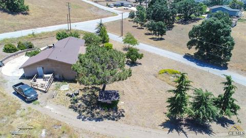 29920 Horsethief Dr, Tehachapi, CA 93561 photo 3