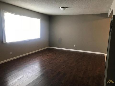 6808 Azalea Ave, Bakersfield, CA 93306 photo 8