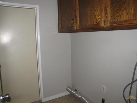 412 Church St, Taft, CA 93268 photo 27