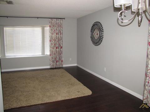 412 Church St, Taft, CA 93268 photo 6