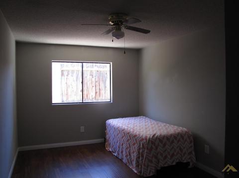 412 Church St, Taft, CA 93268 photo 18