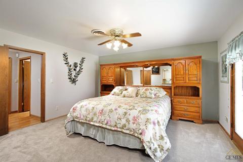 340 E Mckee Rd, Bakersfield, CA 93307 photo 16