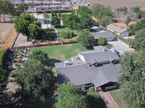 340 E Mckee Rd, Bakersfield, CA 93307 photo 1