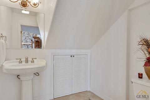 28950 Ridgeview Ct, Tehachapi, CA 93561 photo 9