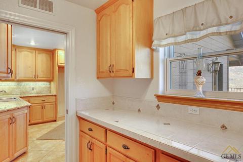 28950 Ridgeview Ct, Tehachapi, CA 93561 photo 19