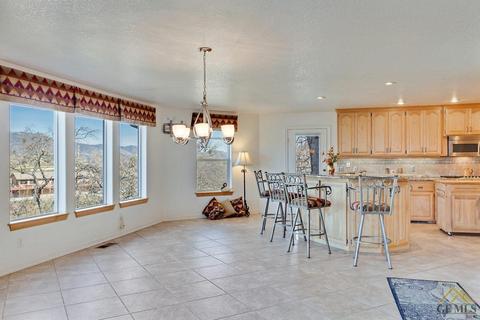 28950 Ridgeview Ct, Tehachapi, CA 93561 photo 11