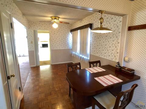 102 E San Emidio St, Taft, CA 93268 photo 6