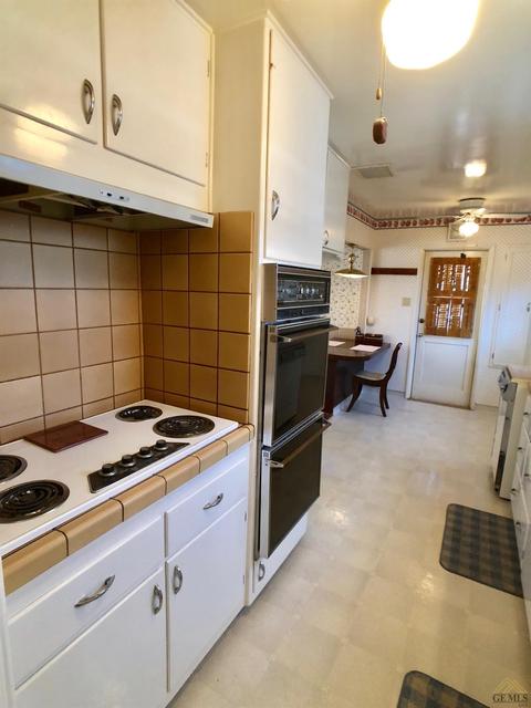 102 E San Emidio St, Taft, CA 93268 photo 5